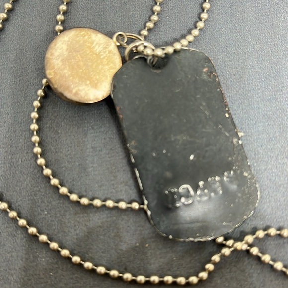 24” dog tags. Peace and love. - Picture 4 of 4